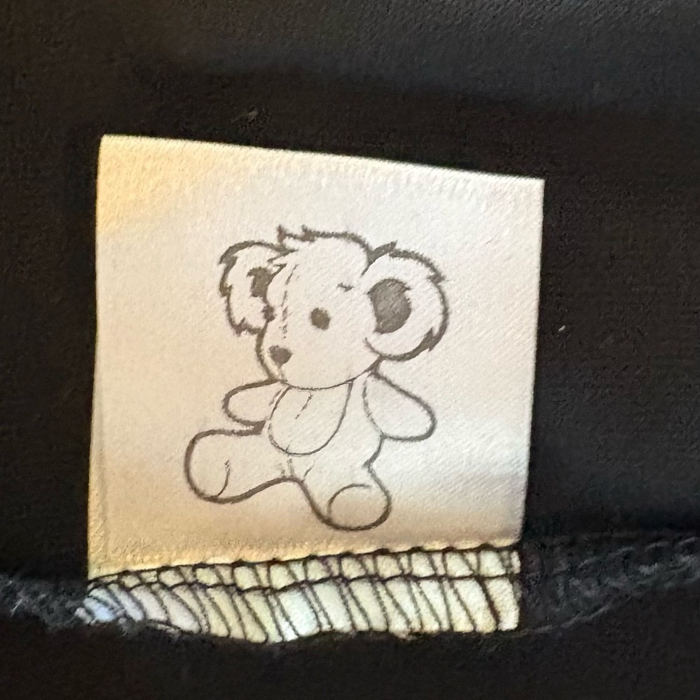 Family=Love Unisex “FOSTER LOVE” Pull On T-Shirt-Size: M-Color: Black/White - Picture 6 of 11